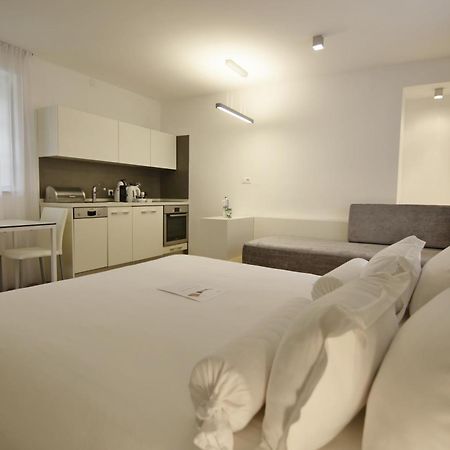 Divota Apartment Hotel Split Cameră foto